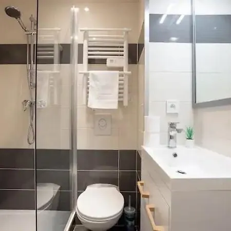 Evasion Riviera: Cosy Avec Piscine A Deux Pas De La A Canne Appartamento Cannes